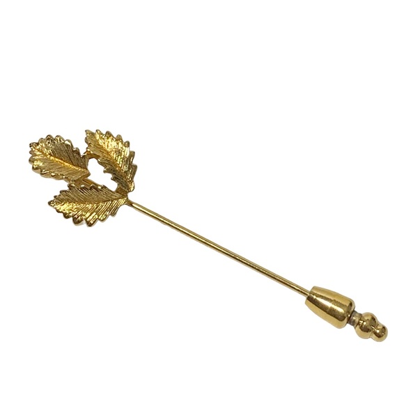 Monet vintage dainty textured gold triple leaf stick pin - Picture 1 of 6